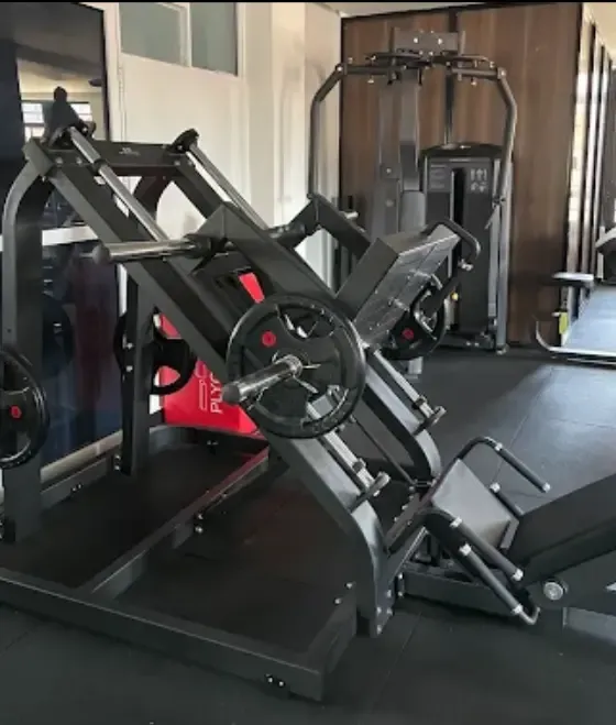 Batman Fitness floor perspective